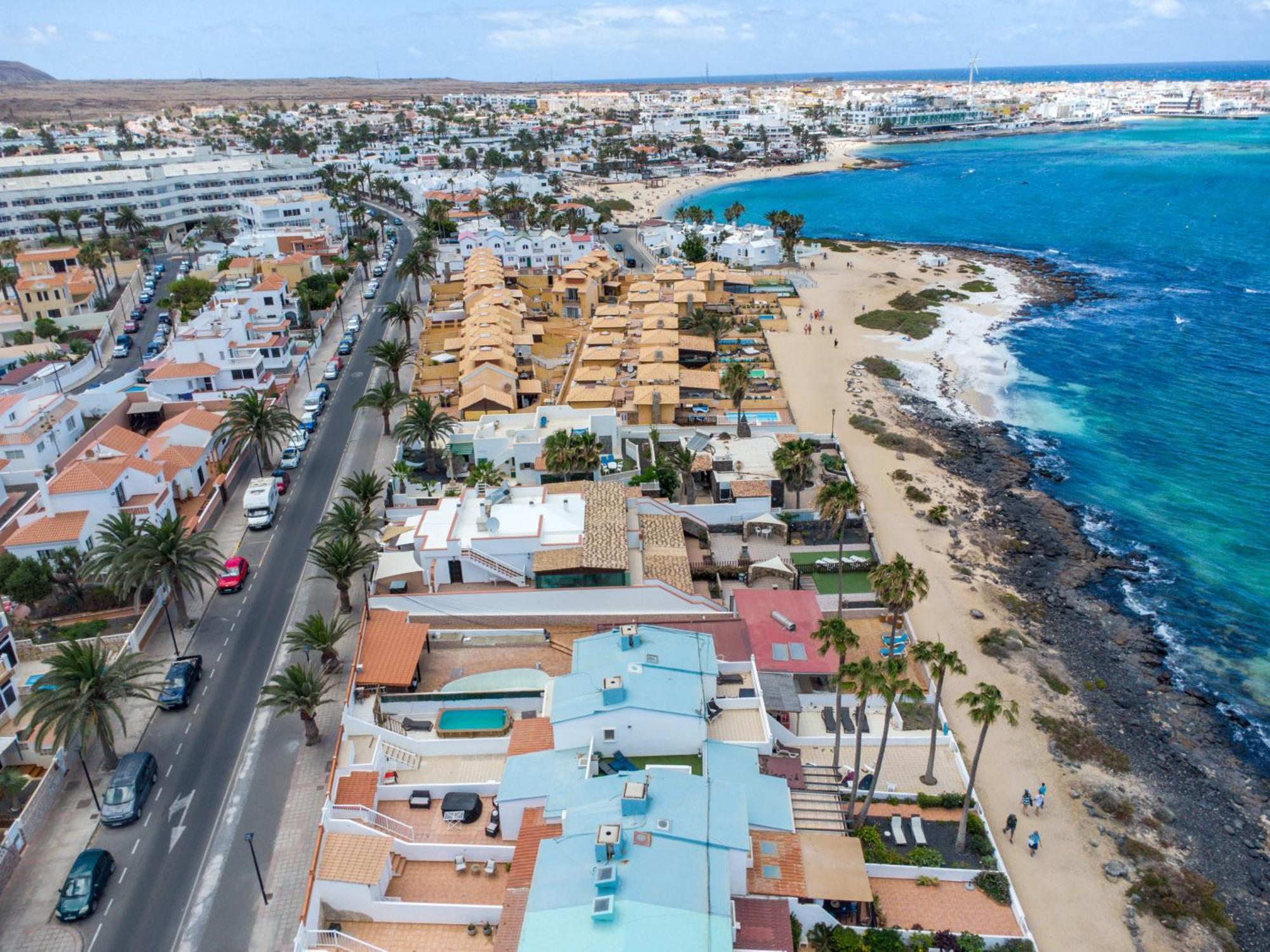 Villa Marina II Beachfront Corralejo By Holidays Home Exterior photo
